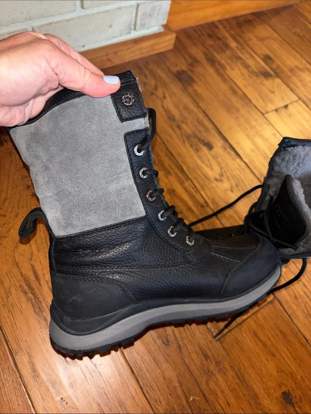 UGG Men’s Black and Gray Lace-Up Insulated Snow Boots